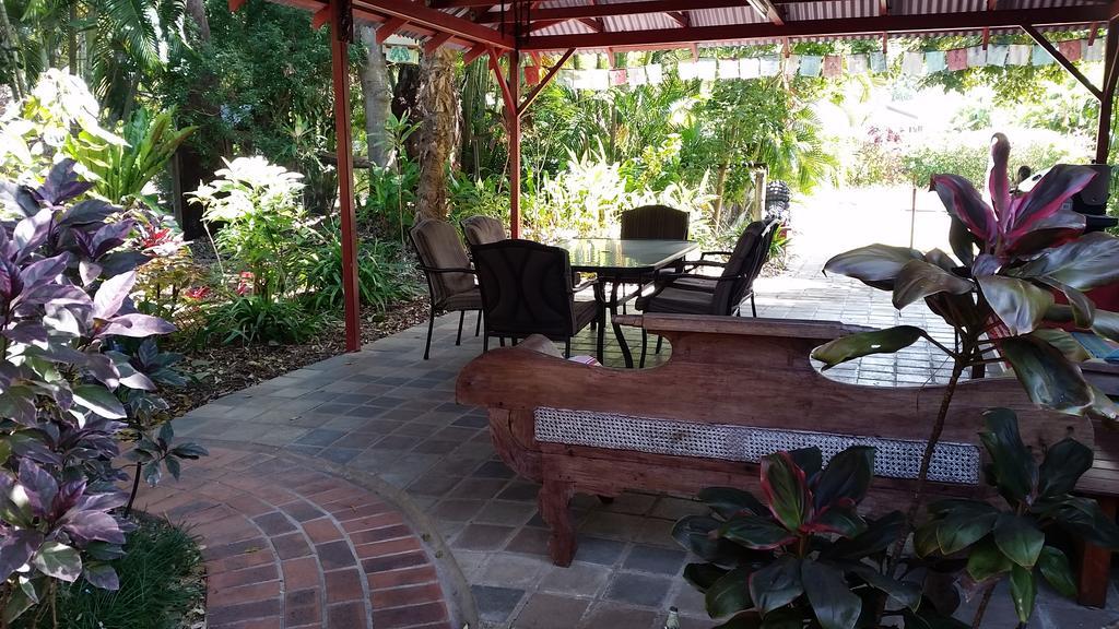 Shambhala Retreat Magnetic Island Cottages Nelly Bay Экстерьер фото